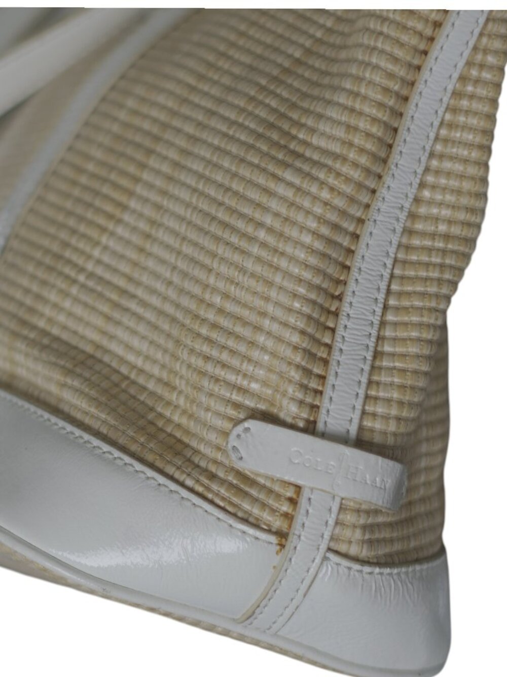 Cole Haan Raffia White Patent Leather Tote Floral Charm Summer Bag Beach GUC - Picture 7 of 15
